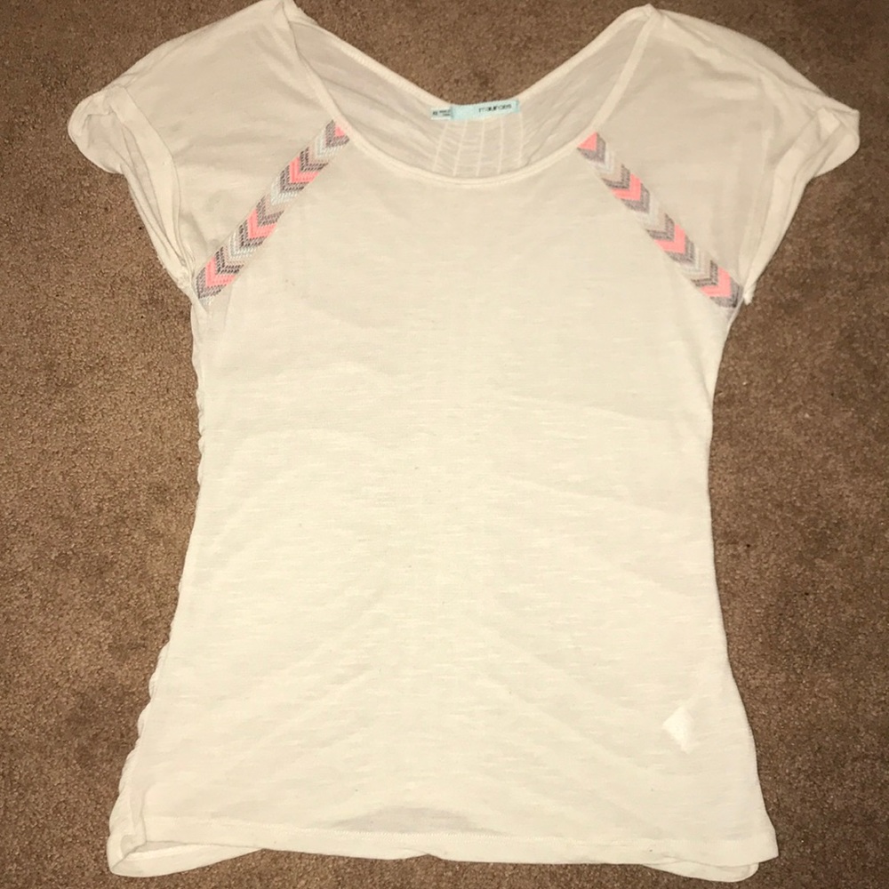 Maurice’s brand T-Shirt